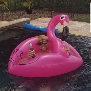 Meet your Posher, Elliot